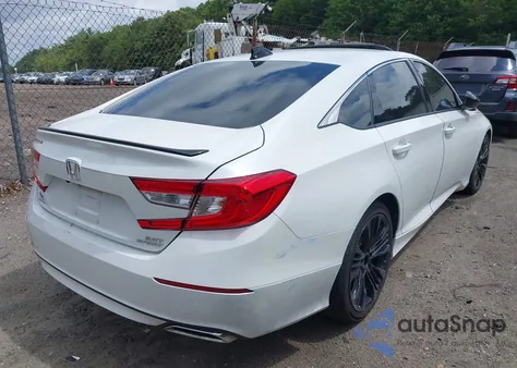 2022 Honda Accord Sport 2.0T z USA, uszkodzony, nr VIN 1HGCV2F33NA013503